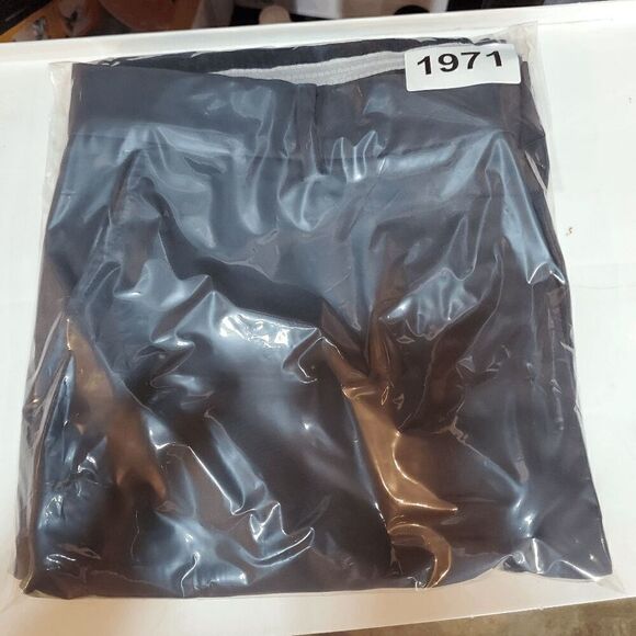 Greg Norman Shorts Mens 32 Gray Chino Golf Performance Flat Front Regular Fit - Picture 9 of 9